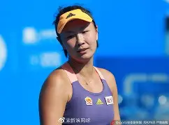 穆古鲁扎重返赛场，险胜首场状态出色，公牛观众沸腾！